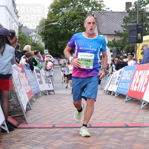 30.08.2026 - Blankeneser Heldenlauf Lena Gebhardt http://msf.ph/oto/10076774 30.08.2026 10:31:38 Ziel 5108, 5182, 5267, 5346, 5552, 5715 meine-sportfotos.de