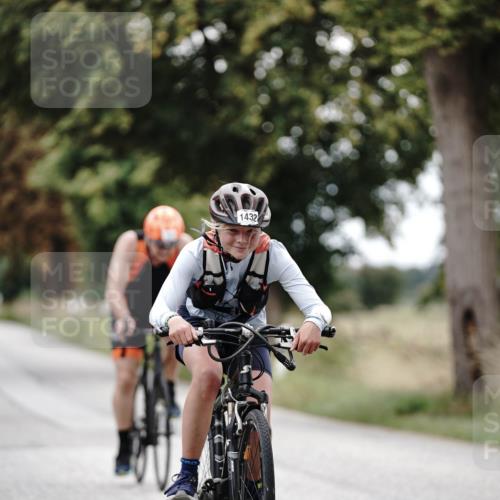 30.08.2026 - Elbe Triathlon Hamburg Michael Burmester http://msf.ph/oto/10076784 30.08.2026 11:26:34 Radfahren 1364, 1397, 1432, 1448, 1460, 1623 meine-sportfotos.de