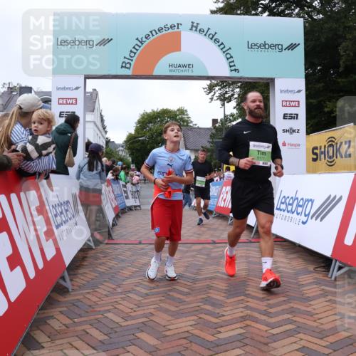 30.08.2026 - Blankeneser Heldenlauf Lena Gebhardt http://msf.ph/oto/10076836 30.08.2026 10:31:51 Ziel 5057, 5141, 5155, 5157, 5170, 5171, 5354, 5496, 5885, 5892 meine-sportfotos.de