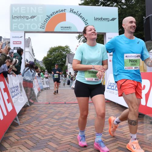 30.08.2026 - Blankeneser Heldenlauf Lena Gebhardt http://msf.ph/oto/10076864 30.08.2026 10:32:15 Ziel 5025, 5089, 5609 meine-sportfotos.de