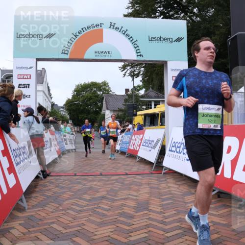30.08.2026 - Blankeneser Heldenlauf Lena Gebhardt http://msf.ph/oto/10076889 30.08.2026 10:32:44 Ziel 5003, 5212, 5350, 5530, 5717 meine-sportfotos.de