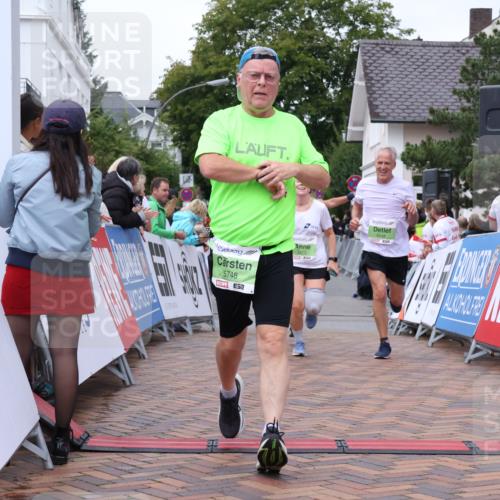 30.08.2026 - Blankeneser Heldenlauf Lena Gebhardt http://msf.ph/oto/10076906 30.08.2026 10:33:02 Ziel 5046, 5113, 5500, 5573, 5748 meine-sportfotos.de