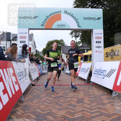 30.08.2026 - Blankeneser Heldenlauf Lena Gebhardt http://msf.ph/oto/10076937 30.08.2026 10:33:44 Ziel 5134, 5664, 5665, 5825, 5826 meine-sportfotos.de