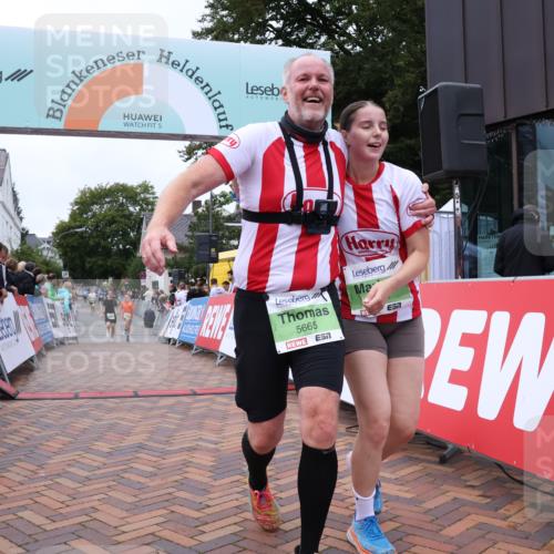 30.08.2026 - Blankeneser Heldenlauf Lena Gebhardt http://msf.ph/oto/10076946 30.08.2026 10:33:50 Ziel 5134, 5633, 5664, 5665, 5825, 5826 meine-sportfotos.de