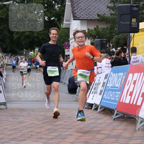 30.08.2026 - Blankeneser Heldenlauf Lena Gebhardt http://msf.ph/oto/10076947 30.08.2026 10:33:53 Ziel 5134, 5631, 5633, 5664, 5665 meine-sportfotos.de