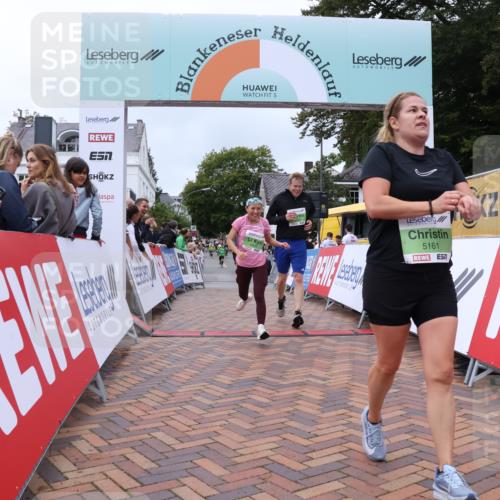 30.08.2026 - Blankeneser Heldenlauf Lena Gebhardt http://msf.ph/oto/10077008 30.08.2026 10:34:42 Ziel 5161, 5184, 5302, 5373, 5535 meine-sportfotos.de