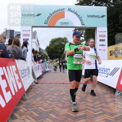 30.08.2026 - Blankeneser Heldenlauf Lena Gebhardt http://msf.ph/oto/10077020 30.08.2026 10:34:56 Ziel 5052, 5096, 5246, 5536, 5802 meine-sportfotos.de