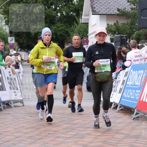 30.08.2026 - Blankeneser Heldenlauf Lena Gebhardt http://msf.ph/oto/10077022 30.08.2026 10:34:58 Ziel 5052, 5096, 5246, 5536, 5736, 5737, 5802 meine-sportfotos.de