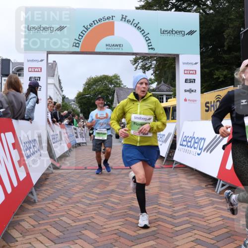 30.08.2026 - Blankeneser Heldenlauf Lena Gebhardt http://msf.ph/oto/10077024 30.08.2026 10:35:01 Ziel 5052, 5096, 5536, 5694, 5732, 5736, 5737, 5802 meine-sportfotos.de