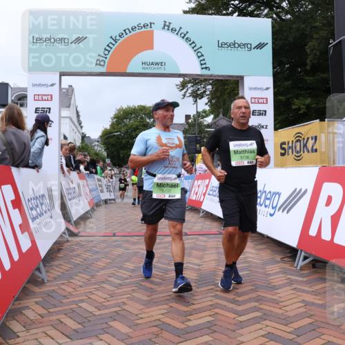 30.08.2026 - Blankeneser Heldenlauf Lena Gebhardt http://msf.ph/oto/10077026 30.08.2026 10:35:02 Ziel 5052, 5096, 5536, 5694, 5732, 5736, 5737, 5802 meine-sportfotos.de