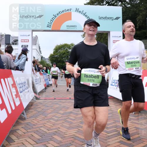 30.08.2026 - Blankeneser Heldenlauf Lena Gebhardt http://msf.ph/oto/10077036 30.08.2026 10:35:09 Ziel 5298, 5376, 5380, 5540, 5694, 5732, 5736, 5737 meine-sportfotos.de
