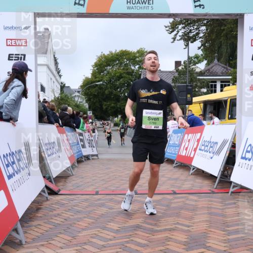 30.08.2026 - Blankeneser Heldenlauf Lena Gebhardt http://msf.ph/oto/10077051 30.08.2026 10:35:25 Ziel 5017, 5387, 5789 meine-sportfotos.de