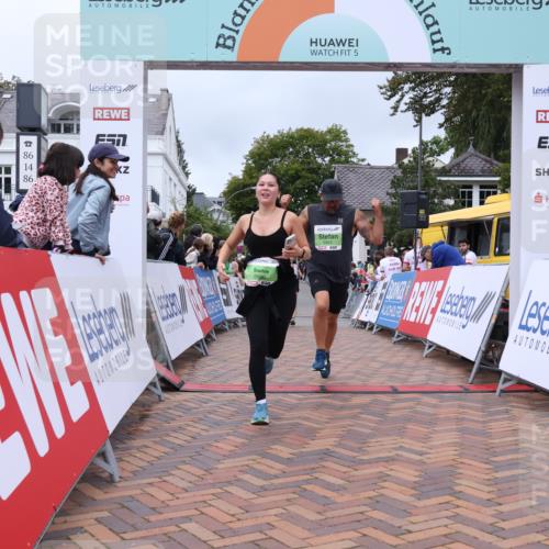30.08.2026 - Blankeneser Heldenlauf Lena Gebhardt http://msf.ph/oto/10077057 30.08.2026 10:35:33 Ziel 5374, 5562, 5789, 5890 meine-sportfotos.de