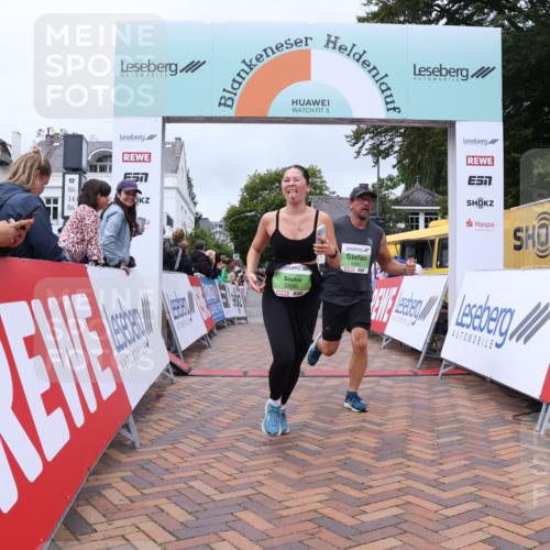 30.08.2026 - Blankeneser Heldenlauf Lena Gebhardt http://msf.ph/oto/10077058 30.08.2026 10:35:33 Ziel 5374, 5562, 5789, 5890 meine-sportfotos.de