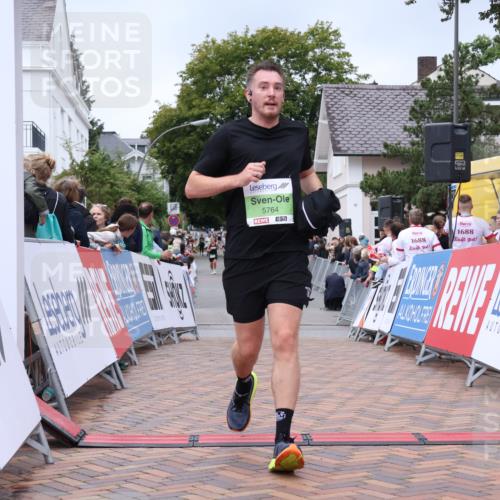 30.08.2026 - Blankeneser Heldenlauf Lena Gebhardt http://msf.ph/oto/10077071 30.08.2026 10:35:52 Ziel 5564, 5764 meine-sportfotos.de