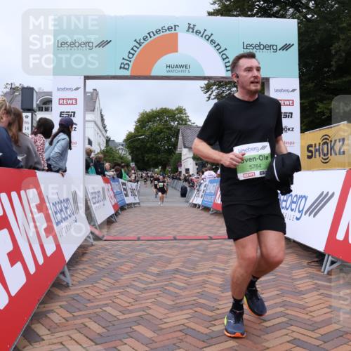 30.08.2026 - Blankeneser Heldenlauf Lena Gebhardt http://msf.ph/oto/10077073 30.08.2026 10:35:53 Ziel 5564, 5764 meine-sportfotos.de