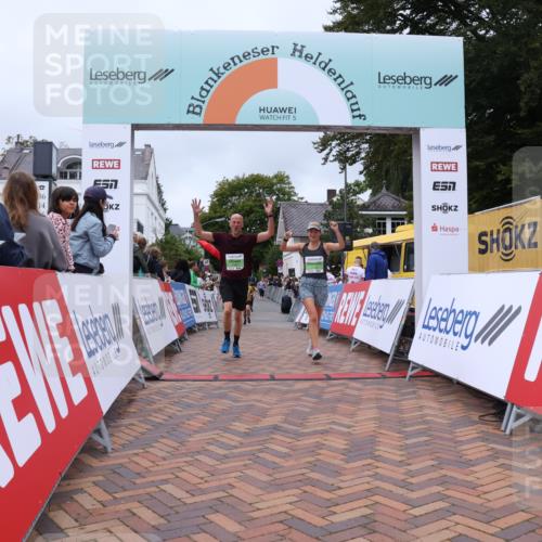 30.08.2026 - Blankeneser Heldenlauf Lena Gebhardt http://msf.ph/oto/10077079 30.08.2026 10:36:01 Ziel 5165, 5189, 5818 meine-sportfotos.de
