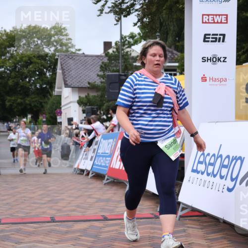 30.08.2026 - Blankeneser Heldenlauf Lena Gebhardt http://msf.ph/oto/10077098 30.08.2026 10:36:16 Ziel 5117, 5435, 5699 meine-sportfotos.de