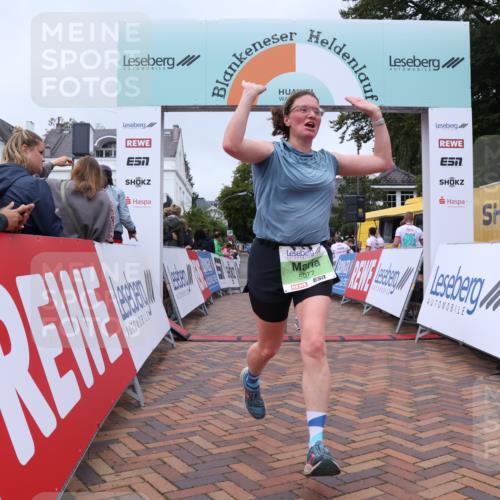 30.08.2026 - Blankeneser Heldenlauf Lena Gebhardt http://msf.ph/oto/10077124 30.08.2026 10:36:39 Ziel 5077, 5264 meine-sportfotos.de