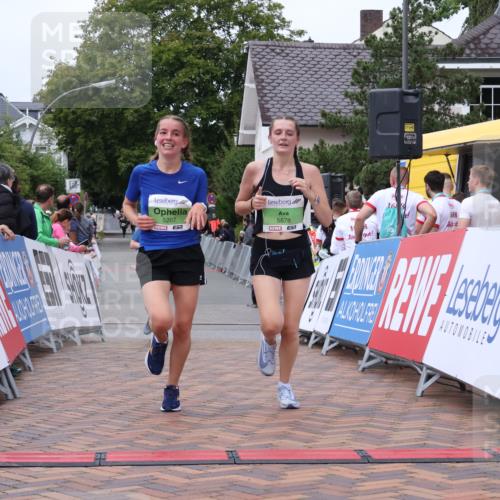 30.08.2026 - Blankeneser Heldenlauf Lena Gebhardt http://msf.ph/oto/10077155 30.08.2026 10:37:16 Ziel 5207, 5817, 5878 meine-sportfotos.de