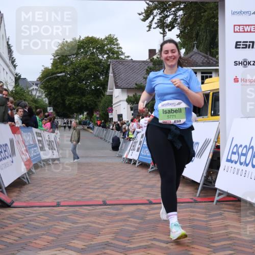 30.08.2026 - Blankeneser Heldenlauf Lena Gebhardt http://msf.ph/oto/10077168 30.08.2026 10:37:30 Ziel 5241, 5771 meine-sportfotos.de