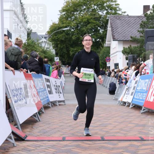 30.08.2026 - Blankeneser Heldenlauf Lena Gebhardt http://msf.ph/oto/10077177 30.08.2026 10:37:55 Ziel 5201, 5752, 5861 meine-sportfotos.de