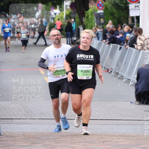 30.08.2026 - Blankeneser Heldenlauf Lena Gebhardt http://msf.ph/oto/10077204 30.08.2026 10:38:27 Ziel 5127 meine-sportfotos.de