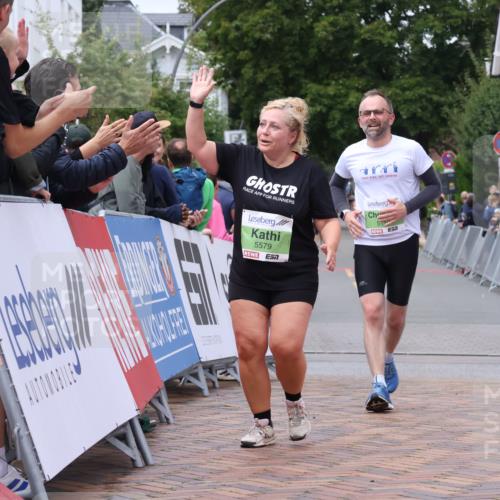 30.08.2026 - Blankeneser Heldenlauf Lena Gebhardt http://msf.ph/oto/10077207 30.08.2026 10:38:30 Ziel 5119, 5127, 5579 meine-sportfotos.de