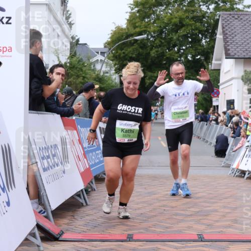 30.08.2026 - Blankeneser Heldenlauf Lena Gebhardt http://msf.ph/oto/10077209 30.08.2026 10:38:31 Ziel 5119, 5127, 5579 meine-sportfotos.de