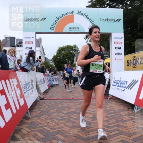 30.08.2026 - Blankeneser Heldenlauf Lena Gebhardt http://msf.ph/oto/10077233 30.08.2026 10:39:05 Ziel 5347, 5473, 5513, 5755, 5756, 5757, 5759, 5857 meine-sportfotos.de