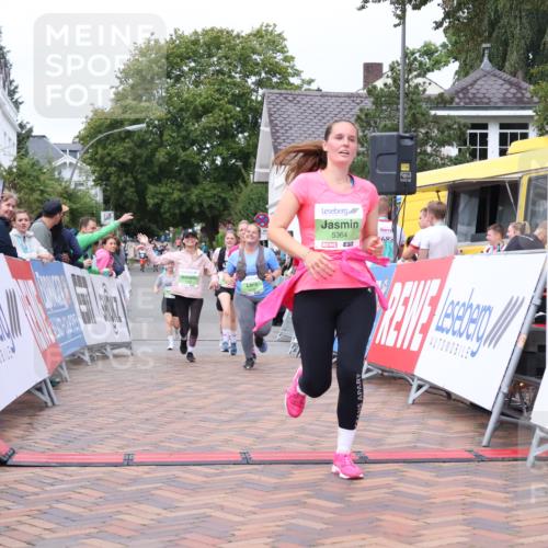30.08.2026 - Blankeneser Heldenlauf Lena Gebhardt http://msf.ph/oto/10077242 30.08.2026 10:39:13 Ziel 5194, 5347, 5364, 5436, 5502, 5608, 5755, 5756, 5757, 5759 meine-sportfotos.de