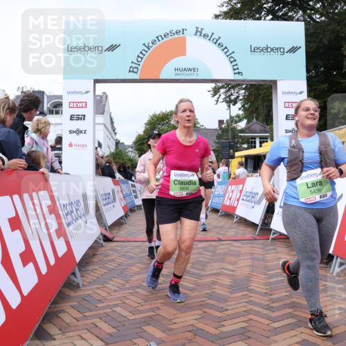 30.08.2026 - Blankeneser Heldenlauf Lena Gebhardt http://msf.ph/oto/10077245 30.08.2026 10:39:17 Ziel 5194, 5278, 5364, 5436, 5446, 5502, 5547, 5608, 5756, 5757 meine-sportfotos.de