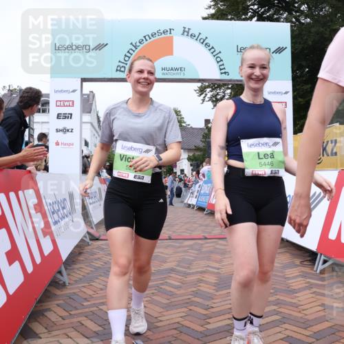 30.08.2026 - Blankeneser Heldenlauf Lena Gebhardt http://msf.ph/oto/10077252 30.08.2026 10:39:21 Ziel 5194, 5278, 5364, 5436, 5446, 5502, 5547, 5608 meine-sportfotos.de