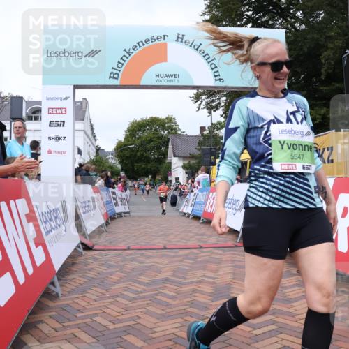 30.08.2026 - Blankeneser Heldenlauf Lena Gebhardt http://msf.ph/oto/10077257 30.08.2026 10:39:23 Ziel 5194, 5278, 5436, 5446, 5502, 5547, 5608 meine-sportfotos.de