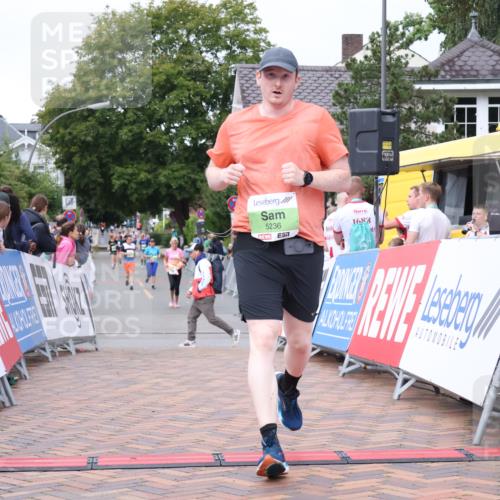 30.08.2026 - Blankeneser Heldenlauf Lena Gebhardt http://msf.ph/oto/10077260 30.08.2026 10:39:28 Ziel 5236, 5547 meine-sportfotos.de