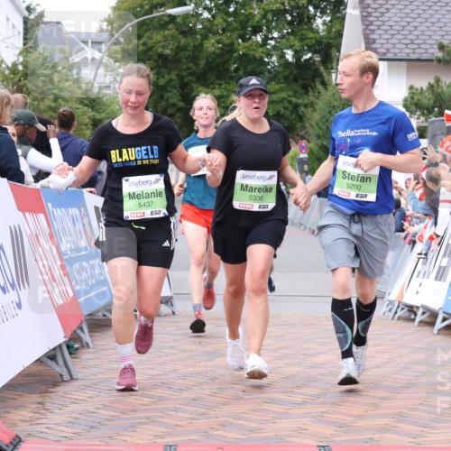 30.08.2026 - Blankeneser Heldenlauf Lena Gebhardt http://msf.ph/oto/10077275 30.08.2026 10:39:47 Ziel 5053, 5200, 5338, 5437, 5829, 5830 meine-sportfotos.de