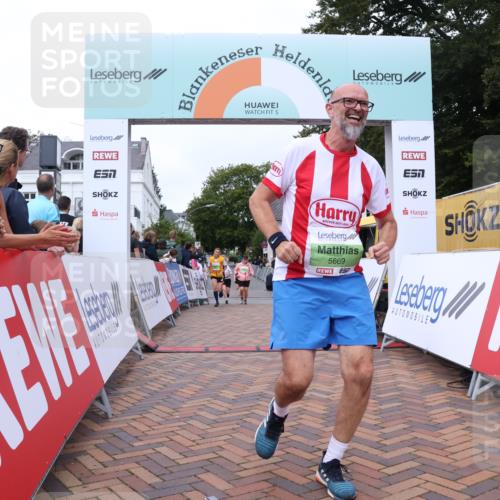 30.08.2026 - Blankeneser Heldenlauf Lena Gebhardt http://msf.ph/oto/10077304 30.08.2026 10:40:06 Ziel 5345, 5668, 5669 meine-sportfotos.de