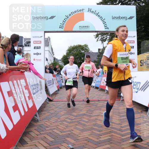 30.08.2026 - Blankeneser Heldenlauf Lena Gebhardt http://msf.ph/oto/10077309 30.08.2026 10:40:11 Ziel 5143, 5345, 5440, 5447, 5669 meine-sportfotos.de