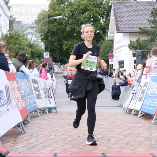 30.08.2026 - Blankeneser Heldenlauf Lena Gebhardt http://msf.ph/oto/10077319 30.08.2026 10:40:20 Ziel 5199, 5447 meine-sportfotos.de