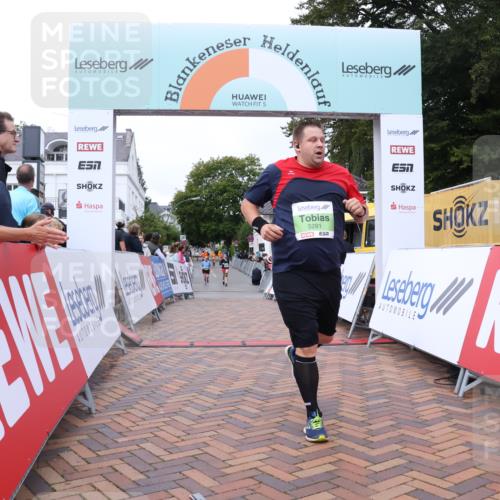 30.08.2026 - Blankeneser Heldenlauf Lena Gebhardt http://msf.ph/oto/10077326 30.08.2026 10:40:29 Ziel 5199, 5281 meine-sportfotos.de