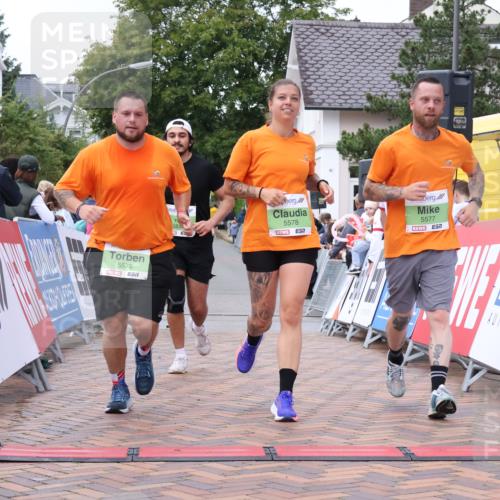 30.08.2026 - Blankeneser Heldenlauf Lena Gebhardt http://msf.ph/oto/10077335 30.08.2026 10:40:46 Ziel 5559, 5565, 5576, 5577, 5578, 5834 meine-sportfotos.de
