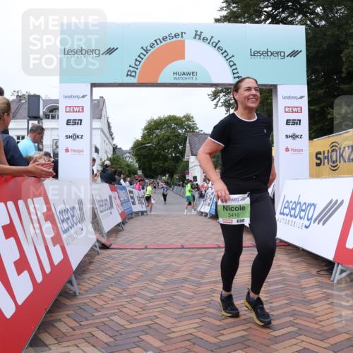 30.08.2026 - Blankeneser Heldenlauf Lena Gebhardt http://msf.ph/oto/10077354 30.08.2026 10:41:04 Ziel 5085, 5410 meine-sportfotos.de