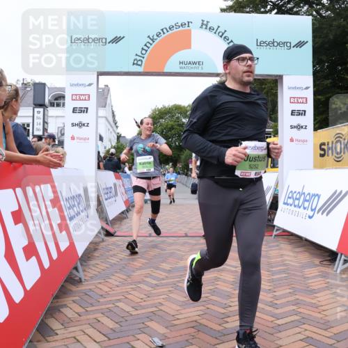 30.08.2026 - Blankeneser Heldenlauf Lena Gebhardt http://msf.ph/oto/10077382 30.08.2026 10:41:44 Ziel 5252, 5311, 5675, 5676 meine-sportfotos.de