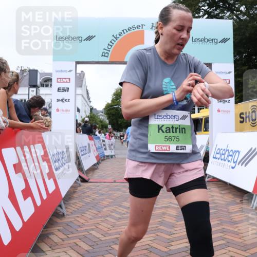 30.08.2026 - Blankeneser Heldenlauf Lena Gebhardt http://msf.ph/oto/10077386 30.08.2026 10:41:46 Ziel 5252, 5311, 5675, 5676 meine-sportfotos.de