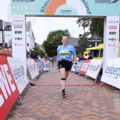 30.08.2026 - Blankeneser Heldenlauf Lena Gebhardt http://msf.ph/oto/10077388 30.08.2026 10:41:48 Ziel 5252, 5311, 5390, 5675, 5676 meine-sportfotos.de