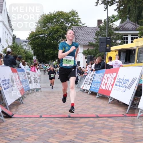 30.08.2026 - Blankeneser Heldenlauf Lena Gebhardt http://msf.ph/oto/10077394 30.08.2026 10:41:52 Ziel 5311, 5390, 5675, 5676 meine-sportfotos.de