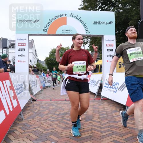 30.08.2026 - Blankeneser Heldenlauf Lena Gebhardt http://msf.ph/oto/10077405 30.08.2026 10:42:05 Ziel 5047, 5128, 5400, 5567, 5568, 5605 meine-sportfotos.de