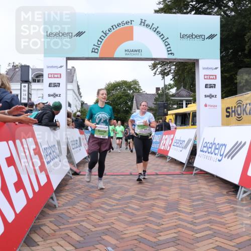 30.08.2026 - Blankeneser Heldenlauf Lena Gebhardt http://msf.ph/oto/10077408 30.08.2026 10:42:08 Ziel 5081, 5128, 5400, 5541, 5542, 5567, 5568, 5605 meine-sportfotos.de