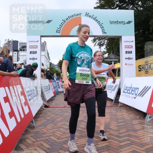 30.08.2026 - Blankeneser Heldenlauf Lena Gebhardt http://msf.ph/oto/10077410 30.08.2026 10:42:09 Ziel 5081, 5128, 5400, 5541, 5542, 5567, 5568, 5605 meine-sportfotos.de