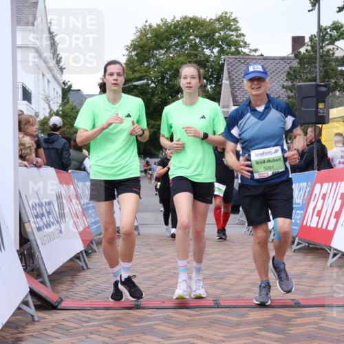30.08.2026 - Blankeneser Heldenlauf Lena Gebhardt http://msf.ph/oto/10077412 30.08.2026 10:42:11 Ziel 5081, 5128, 5382, 5400, 5541, 5542, 5567, 5568, 5605 meine-sportfotos.de